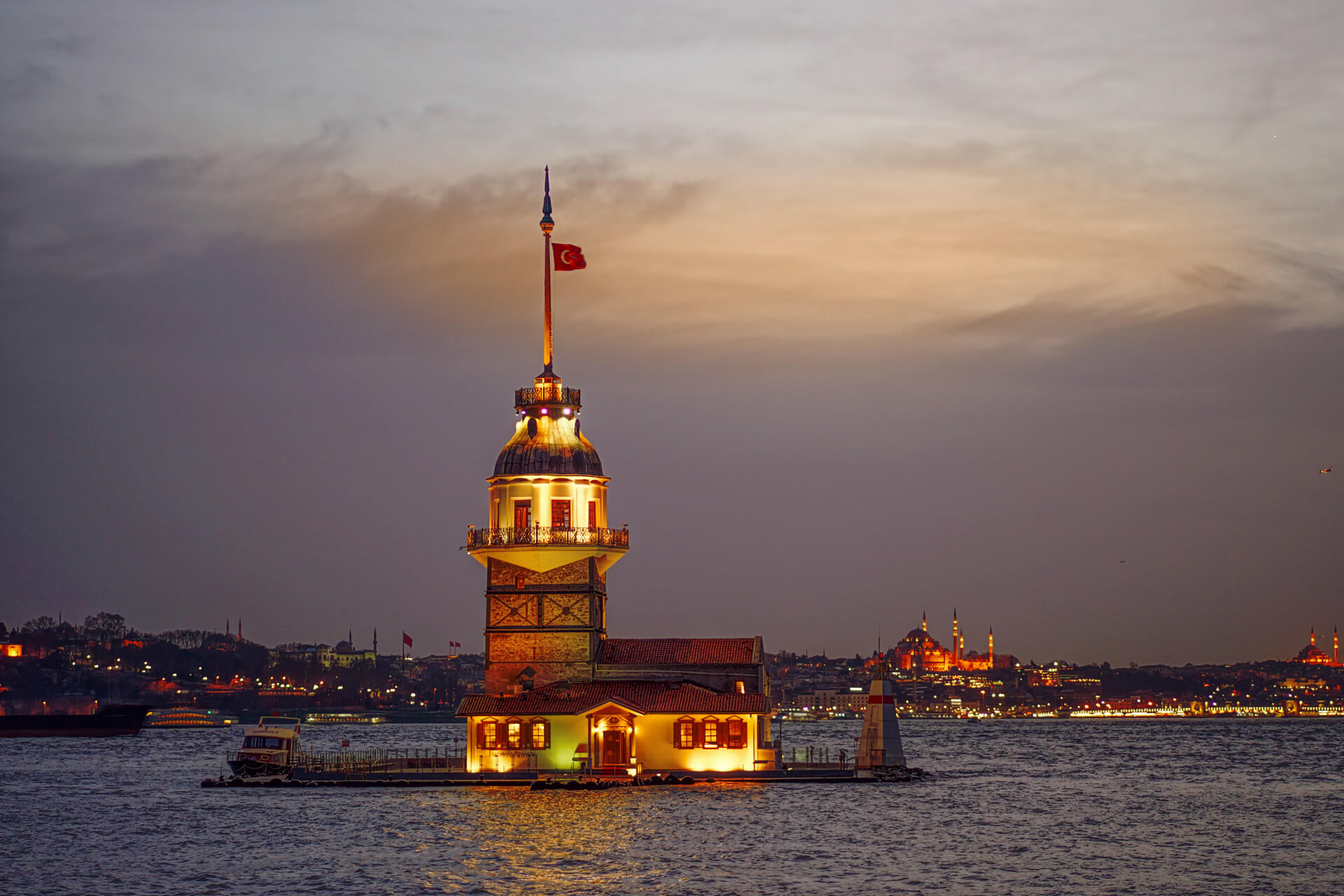 Maiden's Tower - Kiz Kulesi